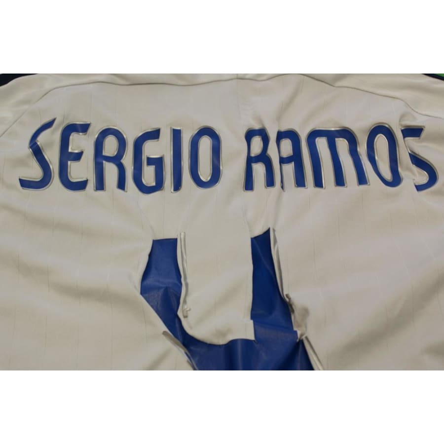 Maillot de football rétro domicile Real Madrid CF N°4 SERGIO RAMOS 2006-2007 - Adidas - Real Madrid